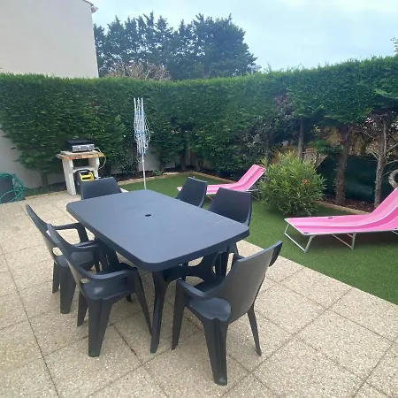 Maison A 300 M De La Plage. Dom wakacyjny